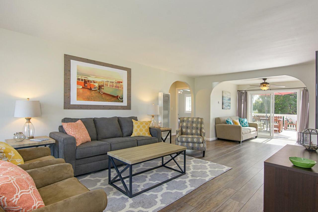 Ultimate Beach Bungalow - 1 Block From Beach - Huge Backyard Carlsbad Exterior photo